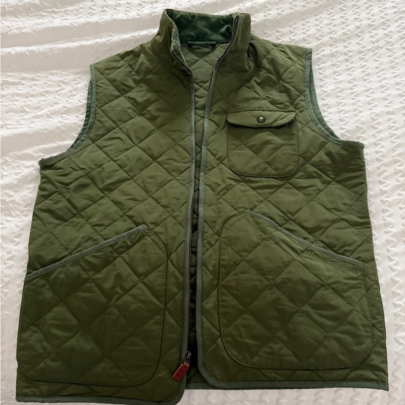 Vineyard Vines Men's Size M Quilted Olive Vest - Picture 2 of 3